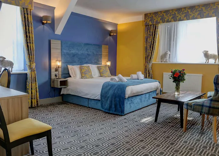Stonecross Manor Hotel